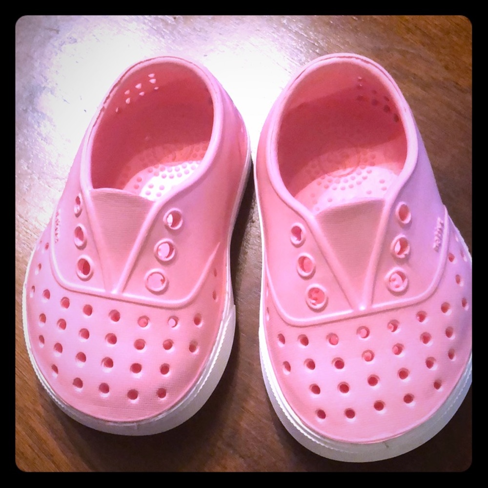 Size 4 Native shoes